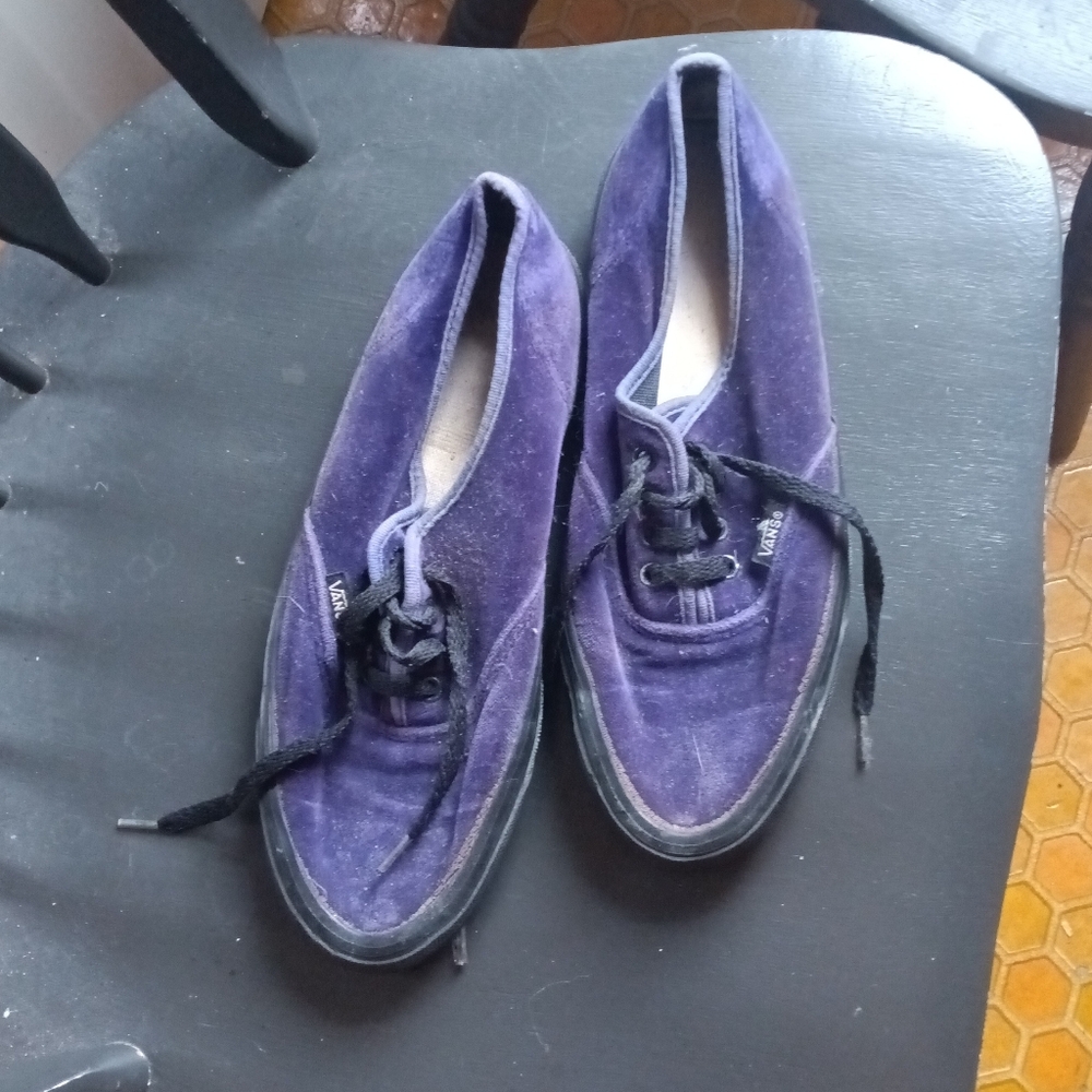 Vans - Size 8.5